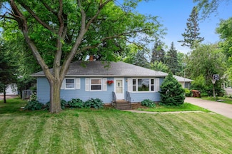 6149 Garbe Ave, Woodbury, MN 55125