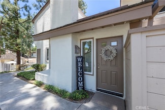 801 Vista Ct, Brea, CA 92821