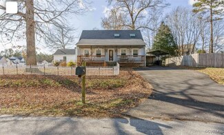 15952 Sandwave Rd, Chester, VA 23831