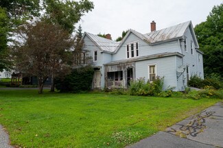 19 Bennett Ave, Skowhegan, ME 04976
