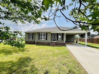 3 Chapman Ln, Fayetteville, TN 37334