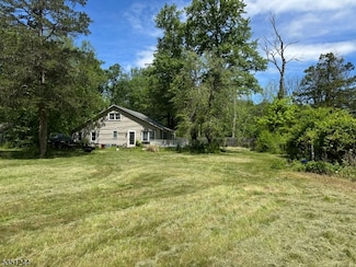 213 Liberty Corner Rd, Far Hills, NJ 07931