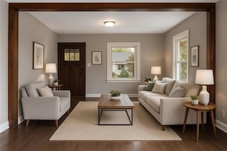 4820 Hadley St, Shawnee, KS 66203