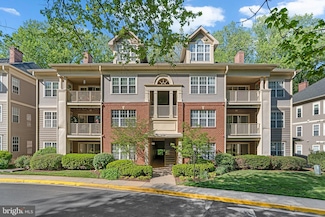 125 Timberbrook Ln Unit T2, Gaithersburg, MD 20878