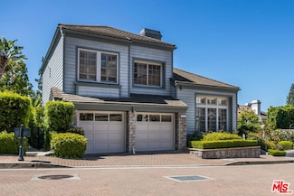 11742 Ipswich Ct, Los Angeles, CA 90077