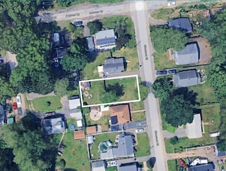 - Glenwood St, Springfield, MA 01119