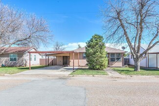 1105 Avenue B, Ballinger, TX 76821