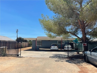 16533 Vine St, Hesperia, CA 92345