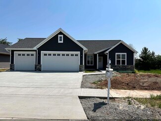 1420 Crossroads Dr, de Pere, WI 54115