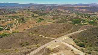 888 Vía Vueltas, Temecula, CA 92590