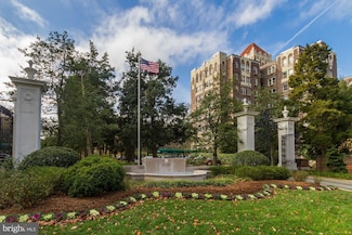 4000 Cathedral Ave NW Unit 17B, Washington, DC 20016