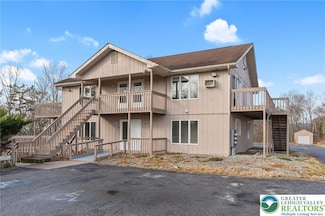 1103 Weir Lake Rd Unit 1, Brodheadsville, PA 18322