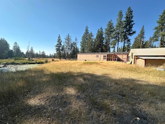 18313 J F Goeller Way, Klamath Falls, OR 97601