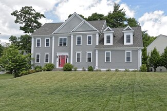 560 Shining Rock Dr, Northbridge, MA 01534