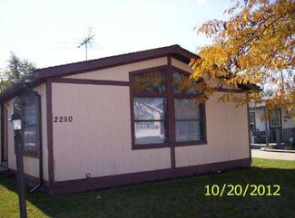2250 Rush St, Lynwood, IL 60411