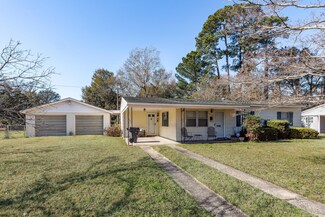 2526 Violet Ave, North Charleston, SC 29405