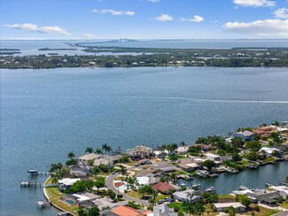 912 Arlington Rd, Palmetto, FL 34221