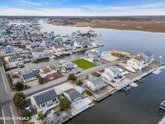 1304 Kauai Dr, Forked River, NJ 08731