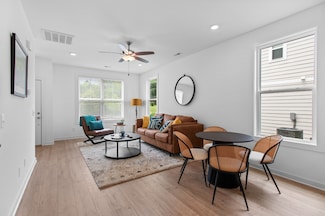 1170 S Dickerson Rd Unit 22, Goodlettsville, TN 37072
