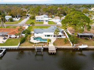 5321 Dover St NE, Saint Petersburg, FL 33703