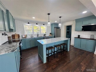 804 E Main St, Richland, MO 65556