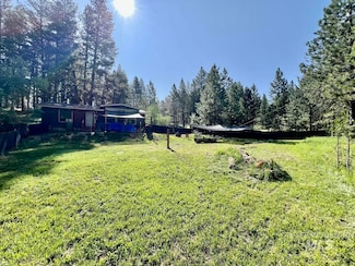 89 E Prospectors Dr, Cascade, ID 83611