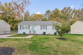 414 Pin Oak Dr, Hopewell, VA 23860