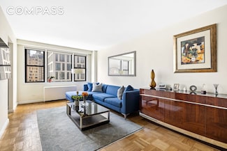 201 E 21st St Unit 10-B, New York, NY 10010