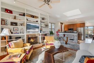 1668 Sentiero Della Villa, Santa Fe, NM 87506