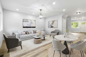 43 Pine St Unit B, Taunton, MA 02780