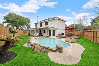 14919 Lindenbrook Ln, Houston, TX 77095