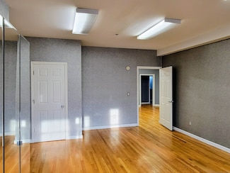 234 E Main St Unit 2, Waterbury, CT 06702