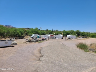 1950 E Frontage Rd E, TuMacAcori, AZ 85640