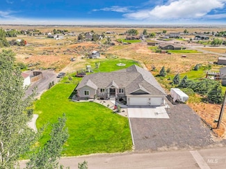 261 Dollar Hide Way, Jerome, ID 83338