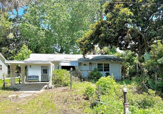 2519 Florida Ave, Carrabelle, FL 32322