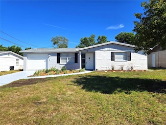 12904 College Hill Dr, Hudson, FL 34667