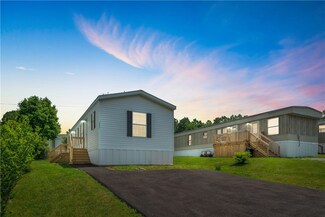 223 Colleen Ln, Jeannette, PA 15644