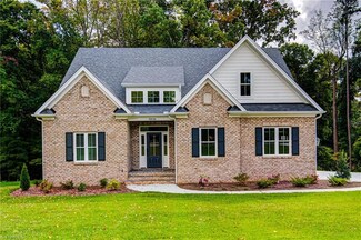 5036 Mountain View Rd NW, Winston-Salem, NC 27104