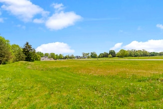 1656 Asherwood Ln, Carmel, IN 46032