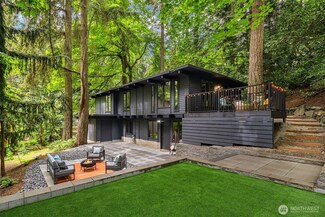 4917 NE 193rd St, Lake Forest Park, WA 98155
