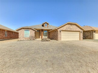 9319 Peachtree Ln, Oklahoma City, OK 73130