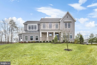 15101 Sky Valley Dr, Haymarket, VA 20169
