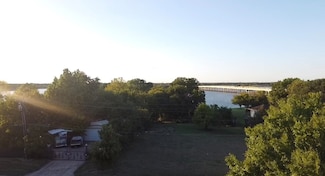 129 & 133 Lewis Dr, Little Elm, TX 75068