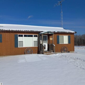 7212 W Dyer Rd, Twining, MI 48766