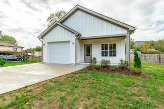 125 Centro St, Chattanooga, TN 37419