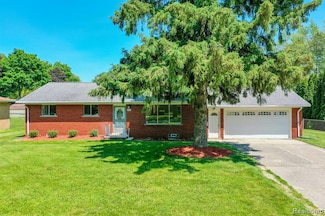 1312 Bielby St, Waterford, MI 48328