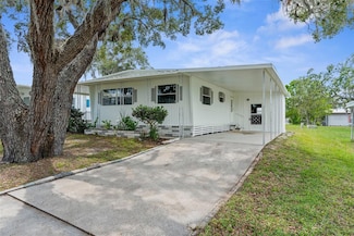 7305 Score St, Brooksville, FL 34613