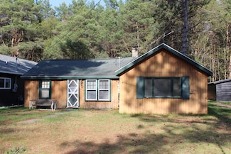 110 Mulberry Ln, Roscommon, MI 48653