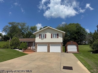 125 Daisy St, Kingwood, WV 26537
