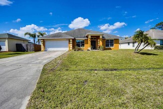 2358 SE Addison St, Port Saint Lucie, FL 34984